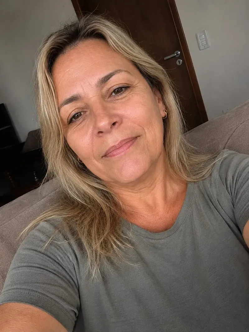 Cliente depois de usar o Vellessa Sérum